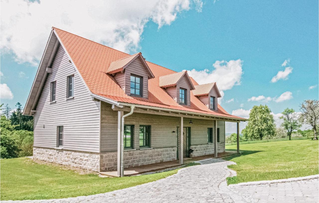 Cozy Home In Schillingsfuerst With Kitchen Dış mekan fotoğraf